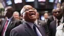 Video of a happy Jacob Zuma dancing for his loved ones has Mzansi in their feels: “Baba wethu”