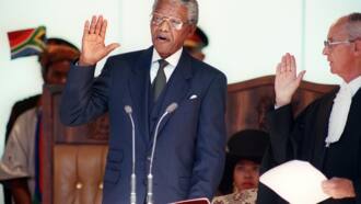 5 Photos of the day Nelson Mandela was inaugurated as South Africa’s president