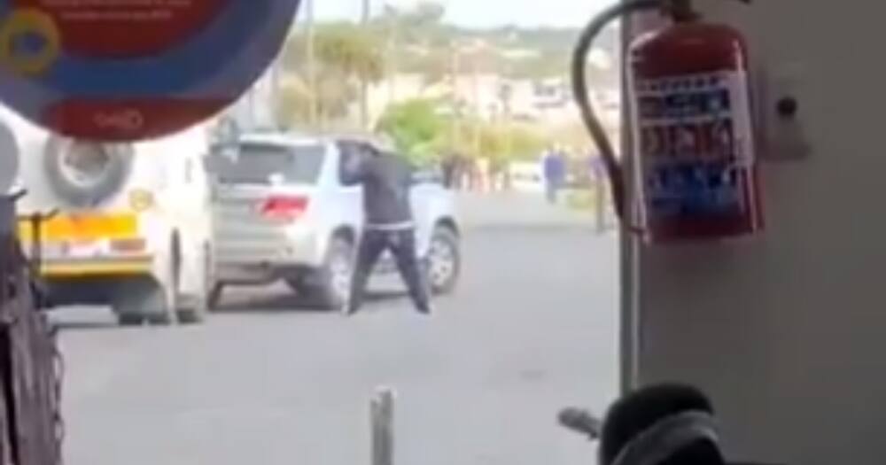 Cape Cops Close in on Armed Thugs Who Robbed Cash in Transit Vehicle