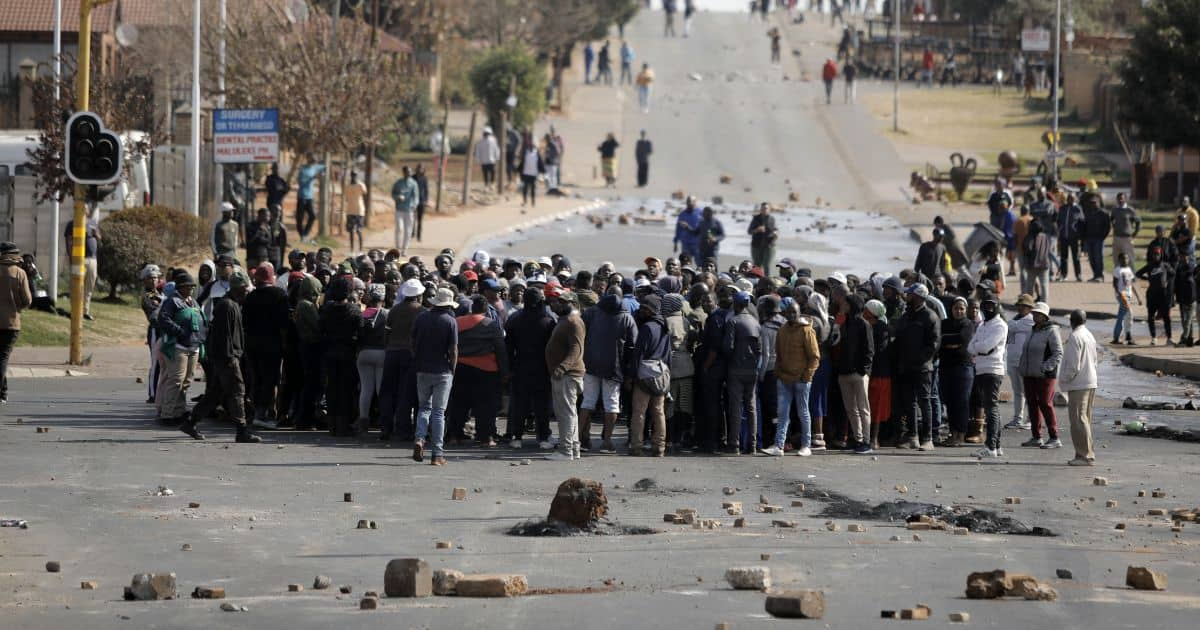 Tembisa Protest: Death Toll Rises, 4 People Killed, Police Investigate ...