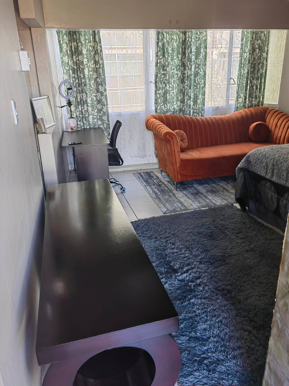 Free State woman shows off her new place. Free State woman shows off her new place.