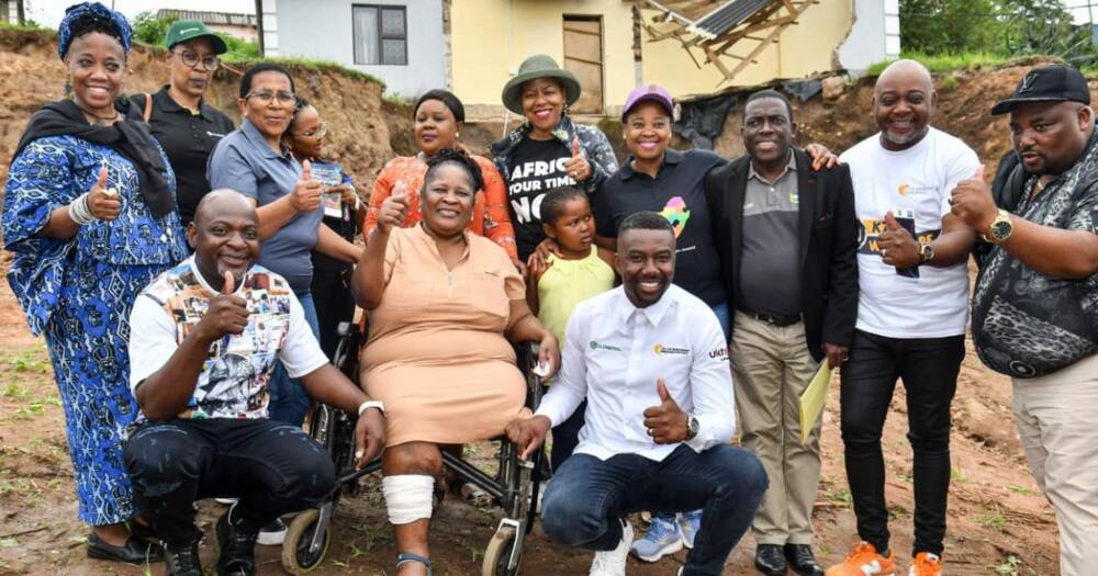 Collen Mashawana to build house for KZN gogo
