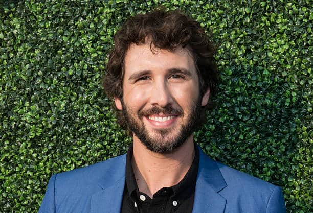 Is Josh Groban in a relationship?
