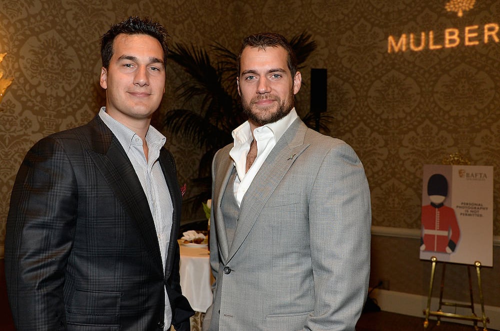 Who are Henry Cavill's brothers?