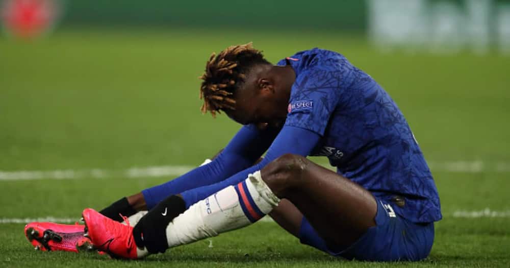 Tammy Abraham cuts a dejected figure while in action for Chelsea. Photo: Getty Images.