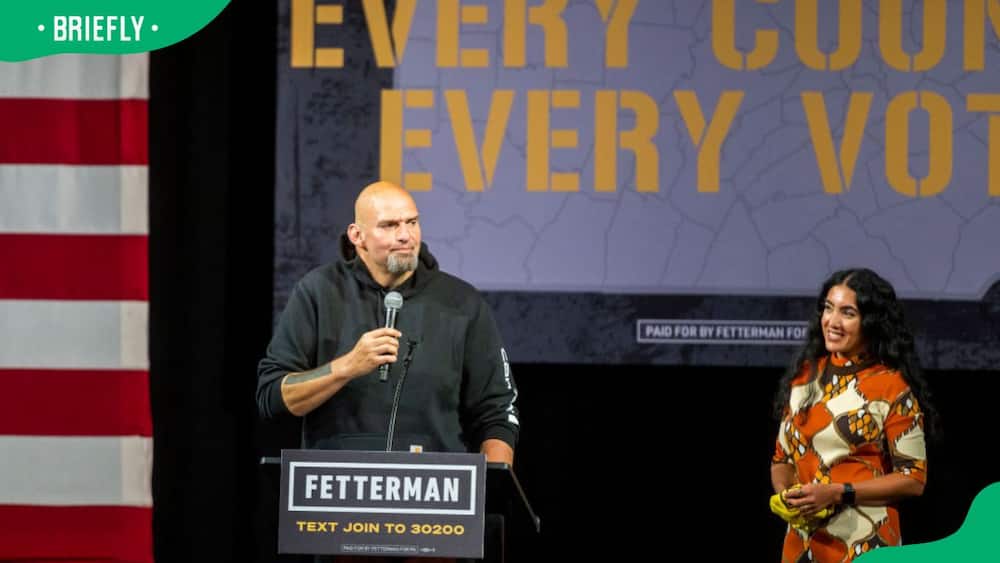 Gisele Barreto and John Fetterman during a rally at the Bayfront Convention Center in 2022