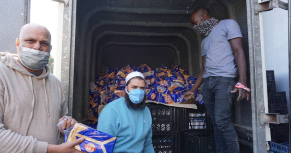 KZN, 40 000 Loaves of Bread & 40 000 Litres of Milk, Community comes together