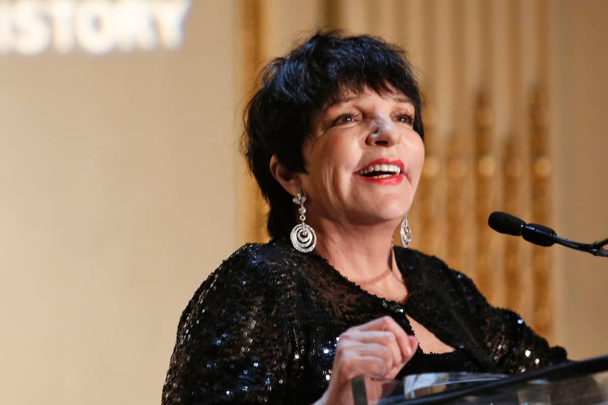 What is Liza Minnelli's health status, and what disease does she have