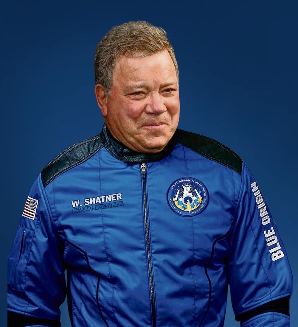 Dù là người nổi tiếng nhưng William Shatner cũng muốn bước chân vào không gian bao la này. Xem những hình ảnh liên quan đến chuyến du hành tuyệt vời của ông ta và cảm nhận sự kỳ diệu của vũ trụ.