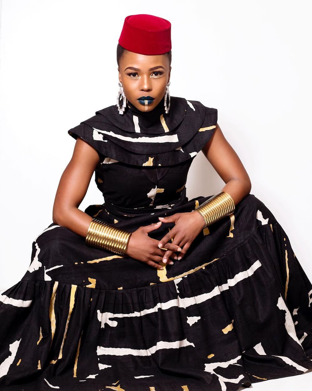 Thishiwe Ziqubu biography: age, ex-husband, husband, education, awards, movies and Instagram