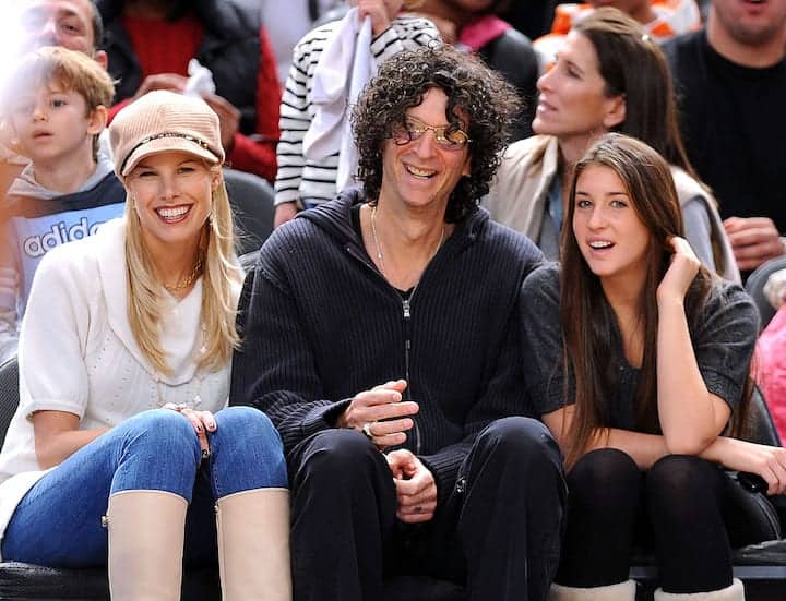 Who are Howard Stern's parents?
