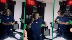 Duduzane Zuma break dances to 'Mnike' in TikTok video, Mzansi divided over claims he'll be SA's cololest president