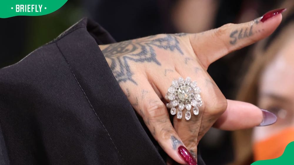 Rihanna’s finger tattoo