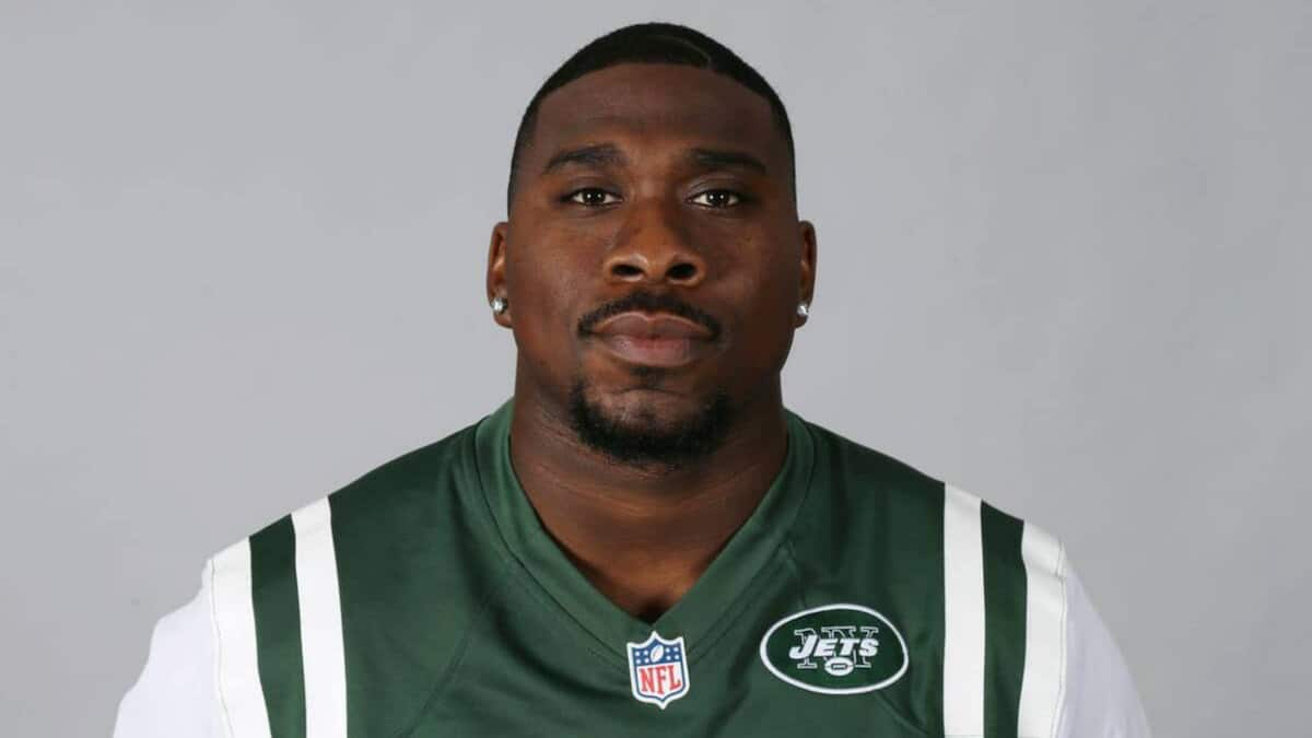 Former NFL, Bibb County RB Zac Stacy linked to violent video 