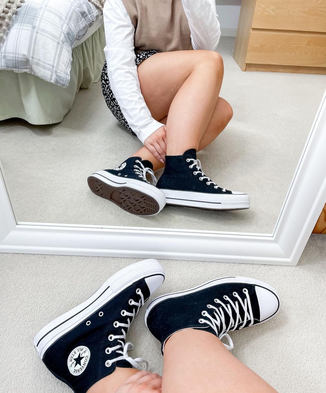 How to clean black converse best sale all stars