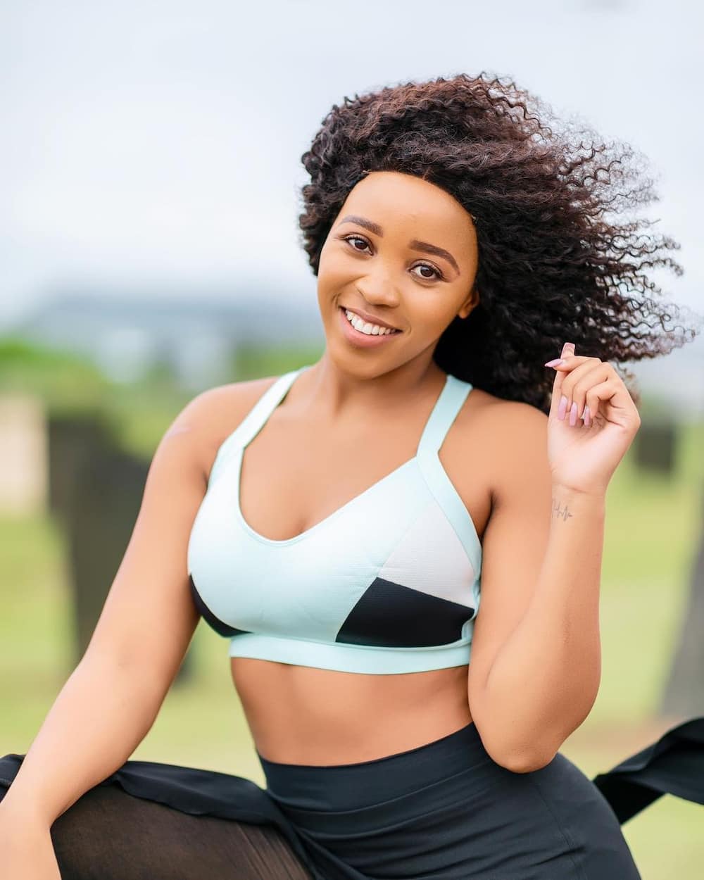 Sbahle Mpisane Biography: Age, Mom, Father, Relationship with Itumeleng Khune, Bikini Photos, House and Latest News