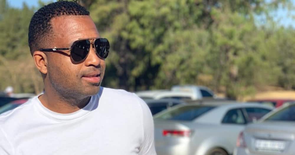 Amakhosi’s Itu Khune posts adorable snap of "daddy's little princess"