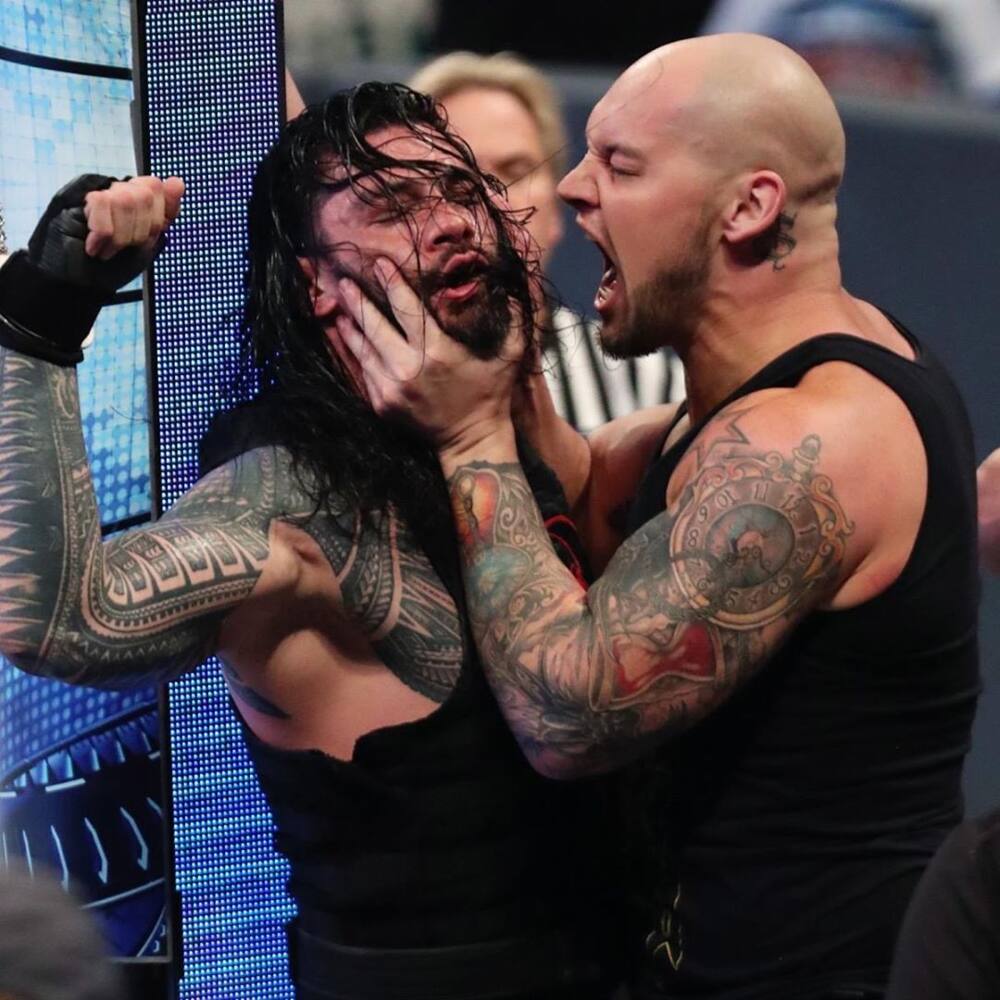 Baron Corbin vs Roman Reigns