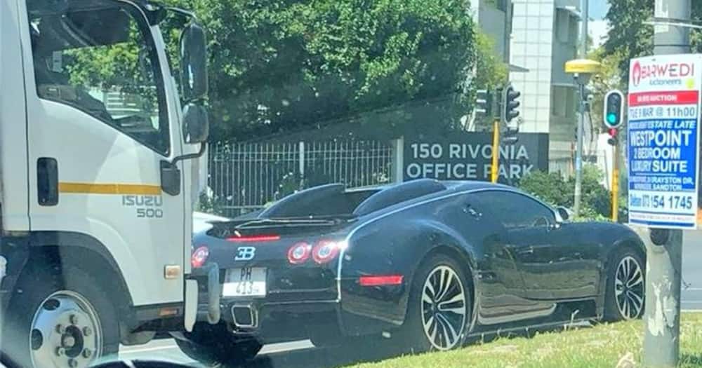 SA Car Lovers Wowed After R30m Bugatti Veyron Is Spotted in Mzansi