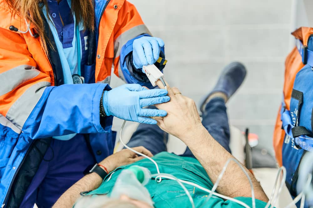 What are the requirements for paramedic course?