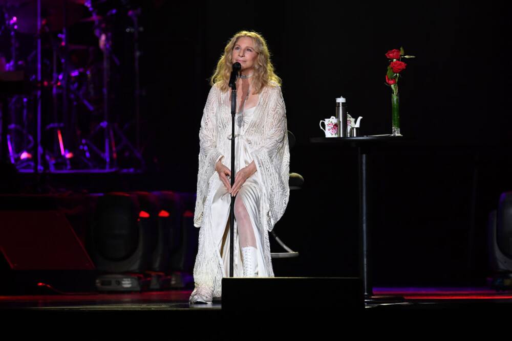 Most successful and wealthiest female singers Most successful and wealthiest female singers