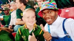 Proudly South African man cheers up disappointed young rugby fan, shares his heartwarming experience on Facebook