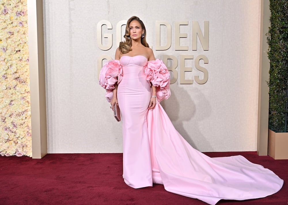 Jennifer Lopez attends the Annual Golden Globe Awards