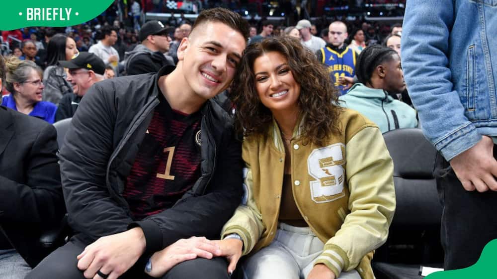 Does Tori Kelly have children?