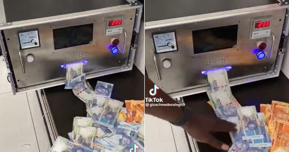 Money printing machine
