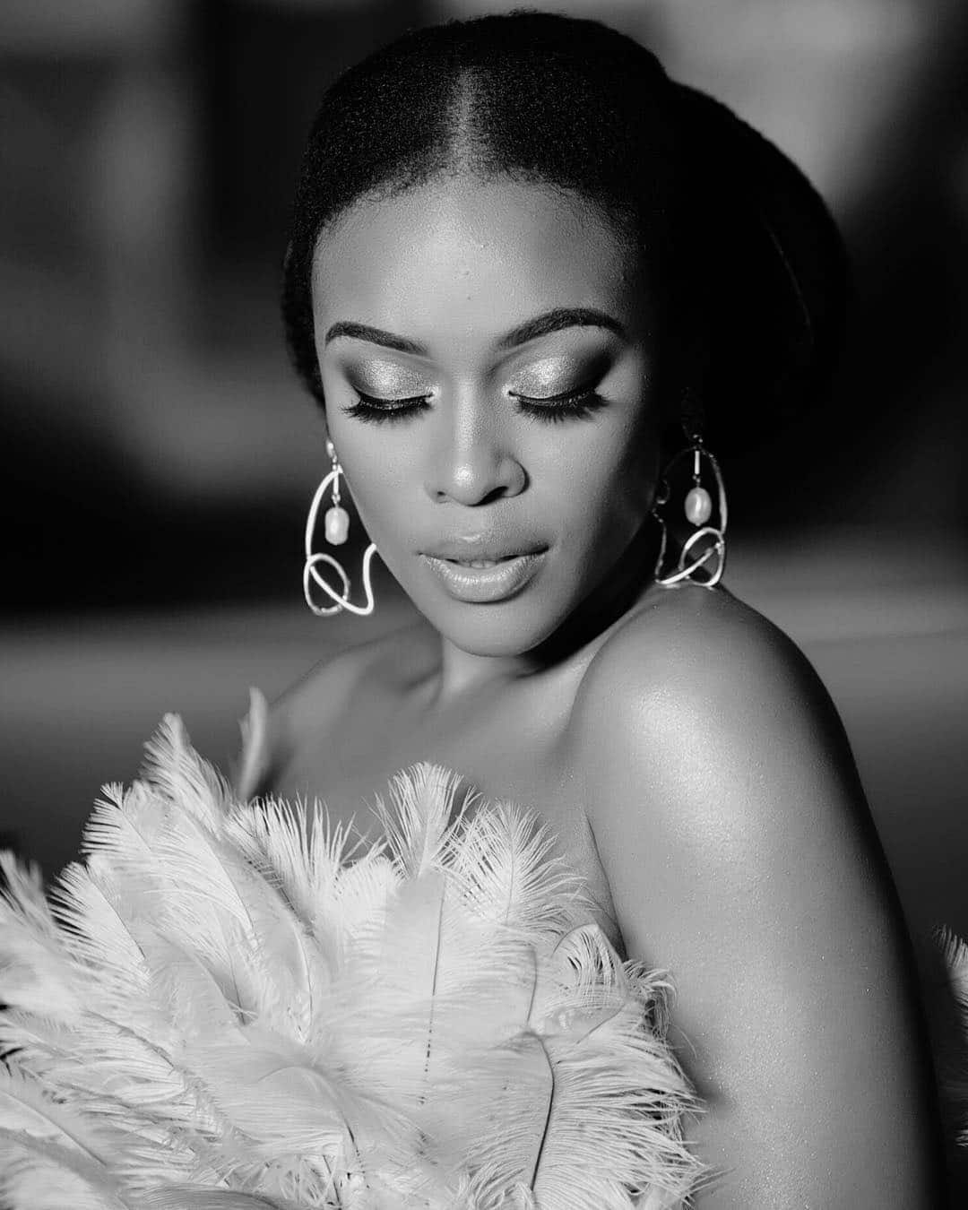 Nomzamo Mbatha bio: age, boyfriend, mother, sister and Isibaya