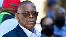 Magashule claims ANC expelled way before public announcement, SA in disbelief