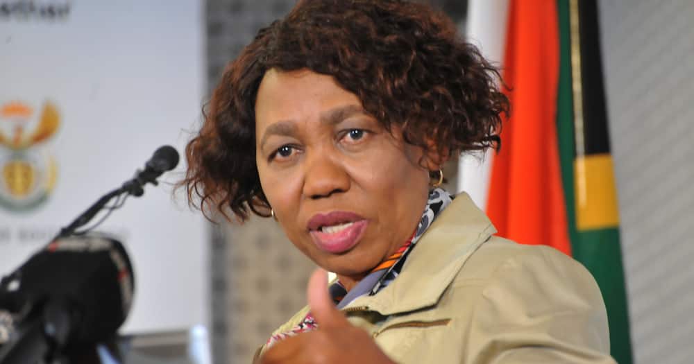Basic Education Minister Angie Motshekga, Social Distancing in Classes, Schools reopening