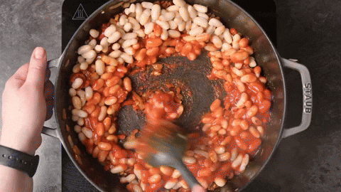 Preparing bean curry