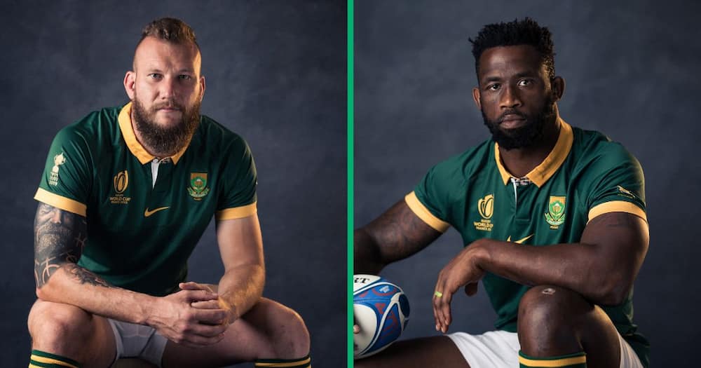 South African national rugby players Siya Kolisi and RG Snyman got matching Webb Ellis Cup tattoos.