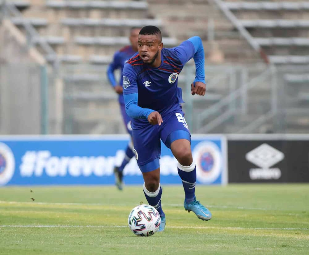 Sipho Mbule: age, parents, stats, salary, transfer news ...