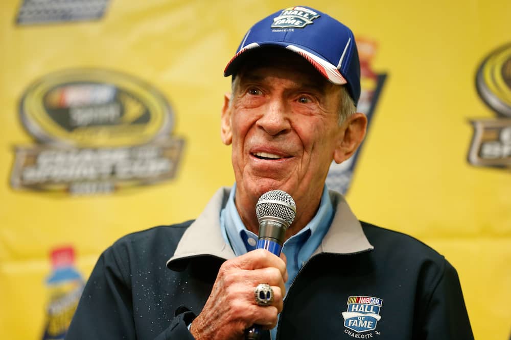 Who are the old NASCAR drivers?