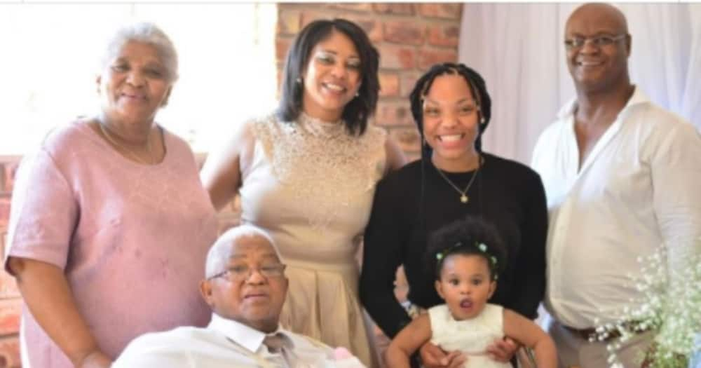 Woman, Loses Family, Mom, Dad, Husband, Same Year, COVID-19, Twitter reactions