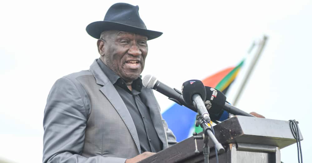 South African Police Minister Bheki Cele addressing the police
