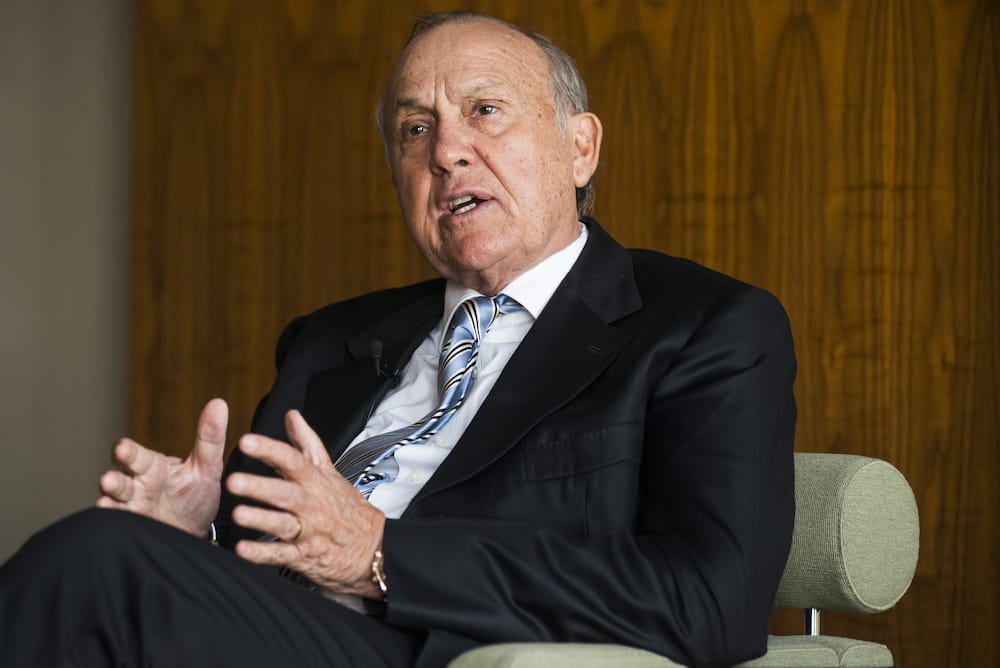 Christo Wiese speaking during a Bloomberg Television interview.