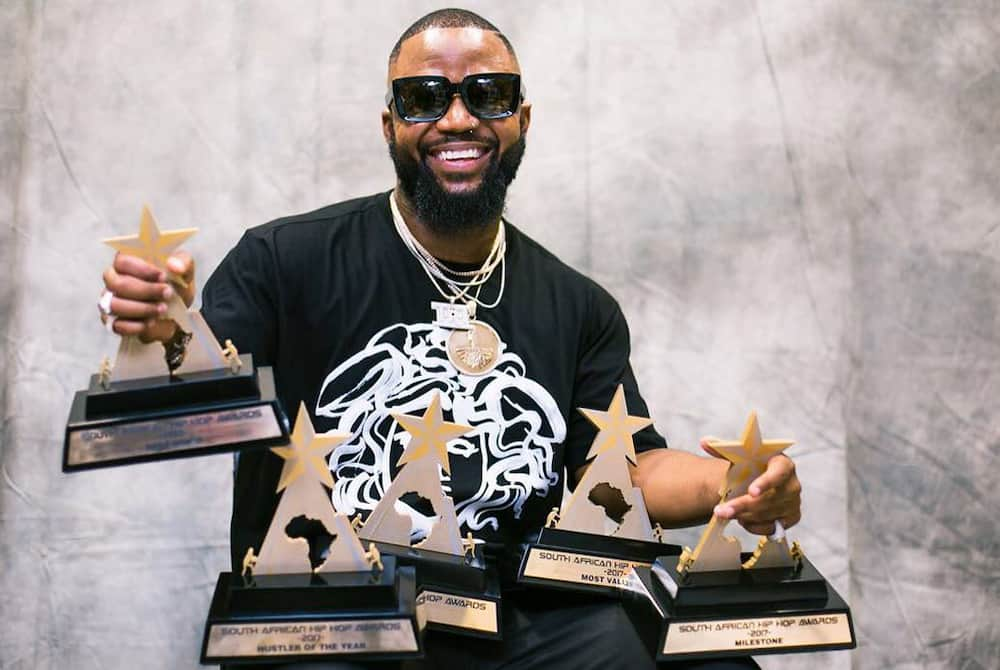 family tree records
family tree cassper nyovest
family tree record label
family tree media
cassper nyovest record label