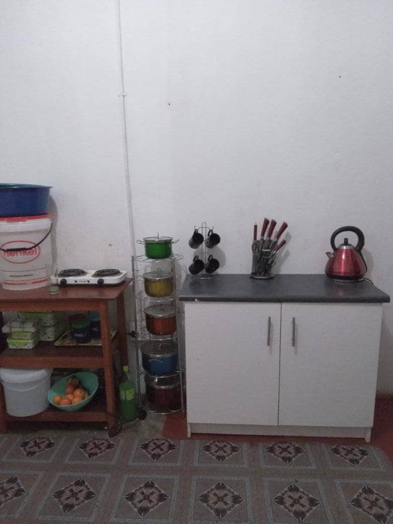 Johannesburg woman shares of her kitchen