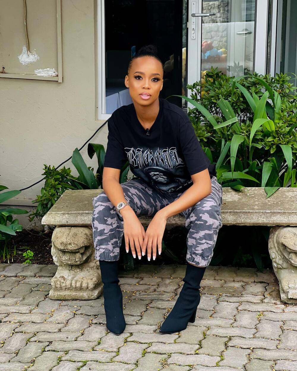 Top 20 most-followed people on Instagram in South Africa 2022 Top 20 most-followed people on Instagram in South Africa 2022
