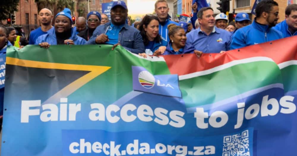 The Democratic Alliance claims the Employment Equity Amendment Bill will force coloured and indian people out of the South African work force