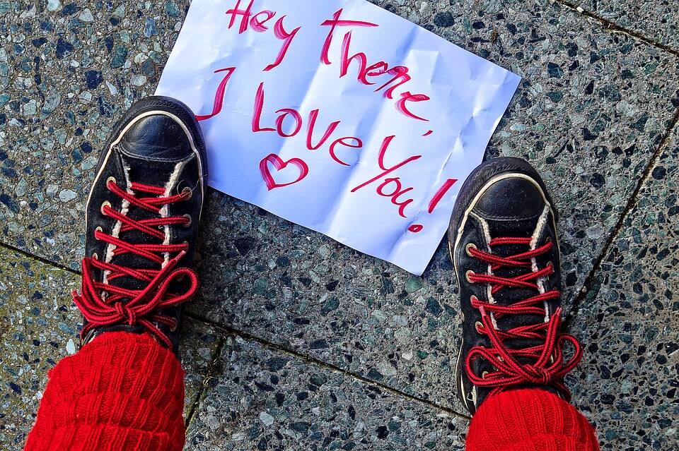 25 best sweet love messages for him 25 best sweet love messages for him