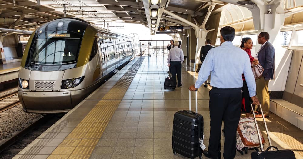 high-speed trains, South African, Gautrain, Cape Town, Gauteng, bullet trains