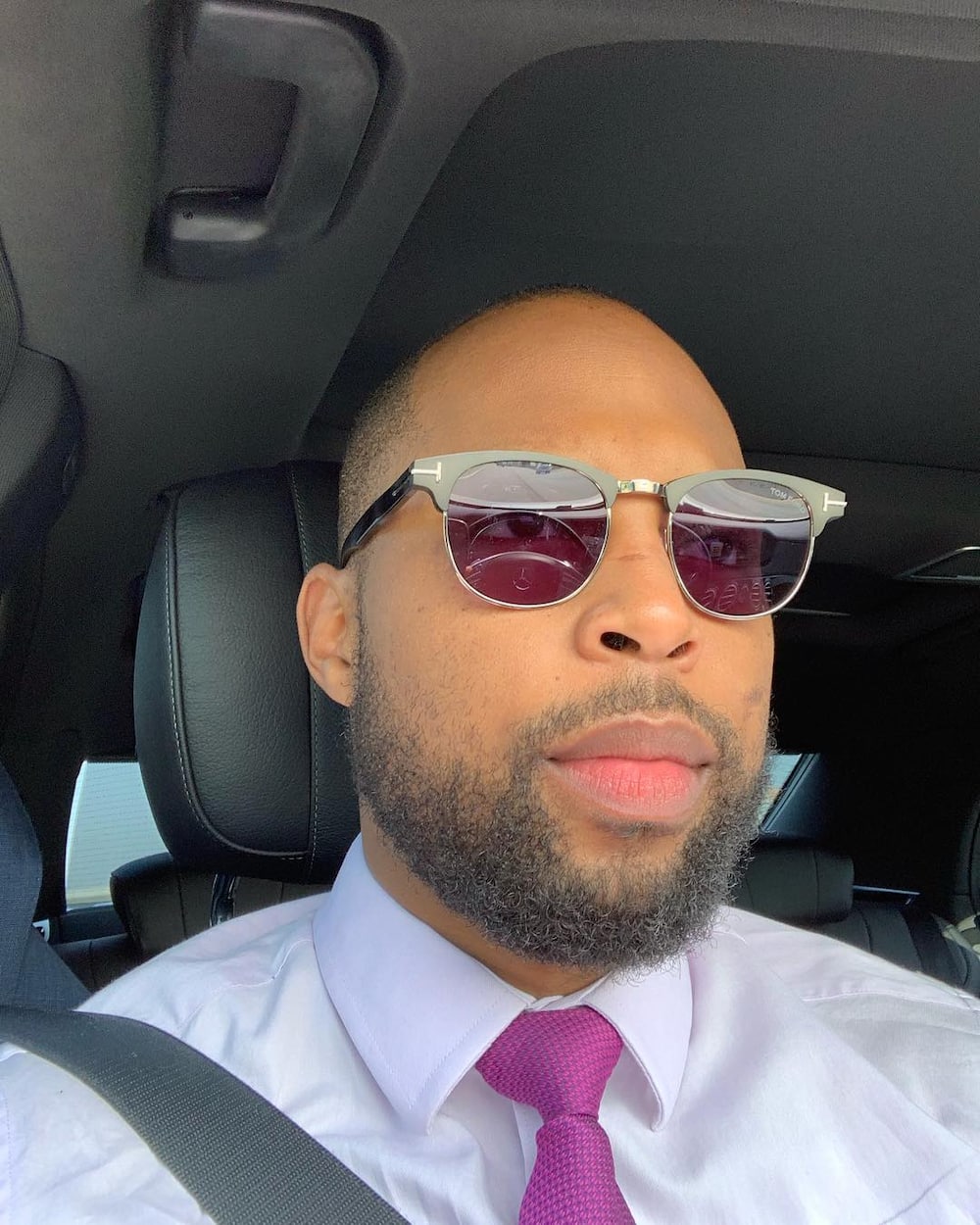 Sizwe Dhlomo biography: age, education, Forex, cars, and Instagram