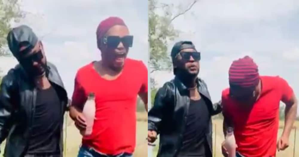 Somizi has a wardrobe malfunction while dancing with Vusi Nova