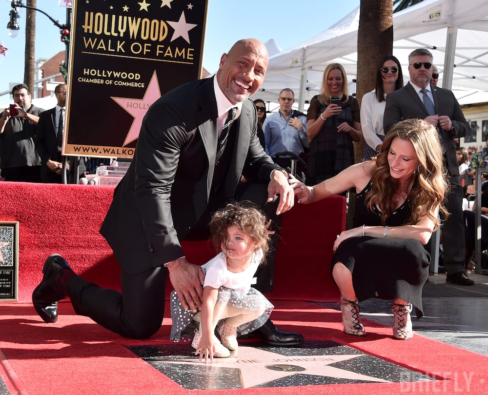 Who Is Dwayne Johnson S Wife Lauren Hashian Her Age Songs Movies And Pics Briefly Sa