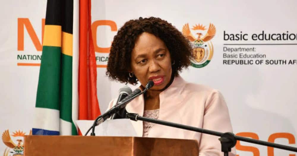 Basic Education Minister, Angie Motshekga, 2021 National Senior Certificate, NSC, Exam results, SABC M1 Studios, Auckland Park, Johannesburg, Covid 19, Matriculants, Learners, Independent Examinations Board, IEB, Pass rate