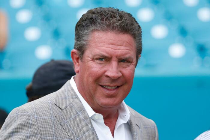 Dan Marino net worth: How does Dolphins legend's rookie contract